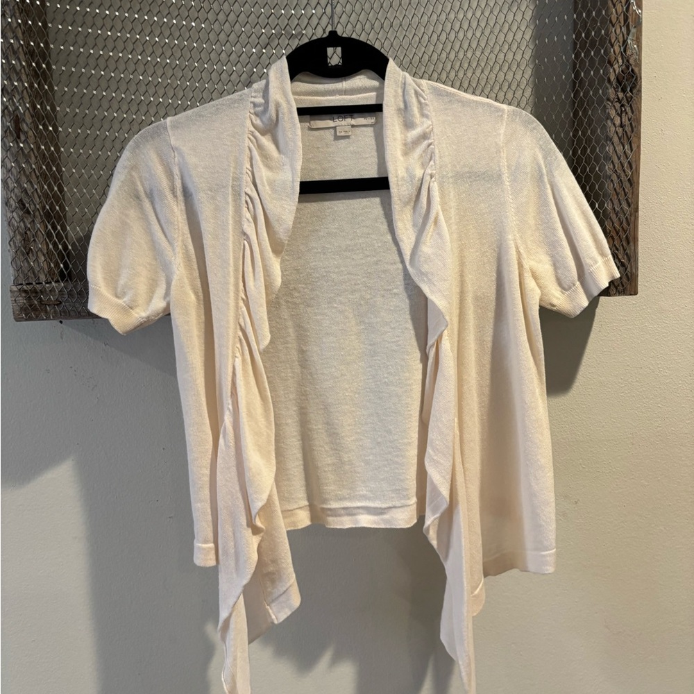 LOFT Cream Ruffled Tie Front Short Sleeve Blouse
